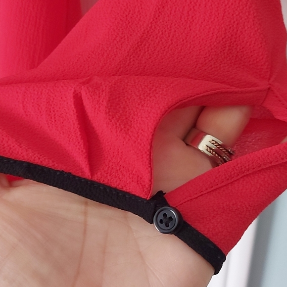 Red hot blouse tunic size L front zipper - Picture 3 of 7